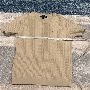 Tommy Hilfiger Men's Beige Crewneck Sweater